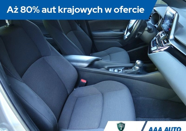 Toyota C-HR cena 86000 przebieg: 75608, rok produkcji 2019 z Sochaczew małe 301